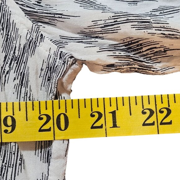 Cloth & Stone Button-Up Top Gray Diamond Print Size M Lightweight Boho Casual - Picture 5 of 11